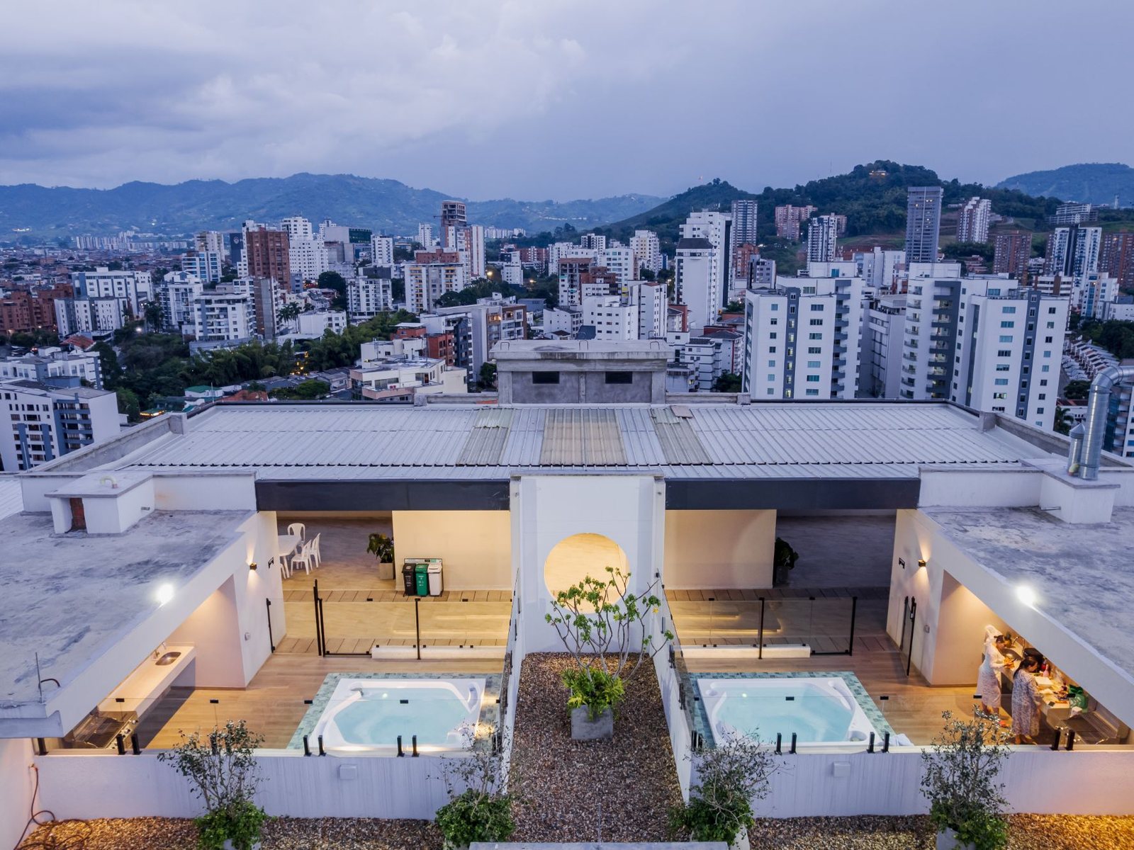 Terraza con dos jacuzzis, Ittos 15